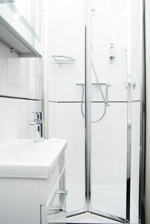 Camera Matrimoniale con Bagno Privato