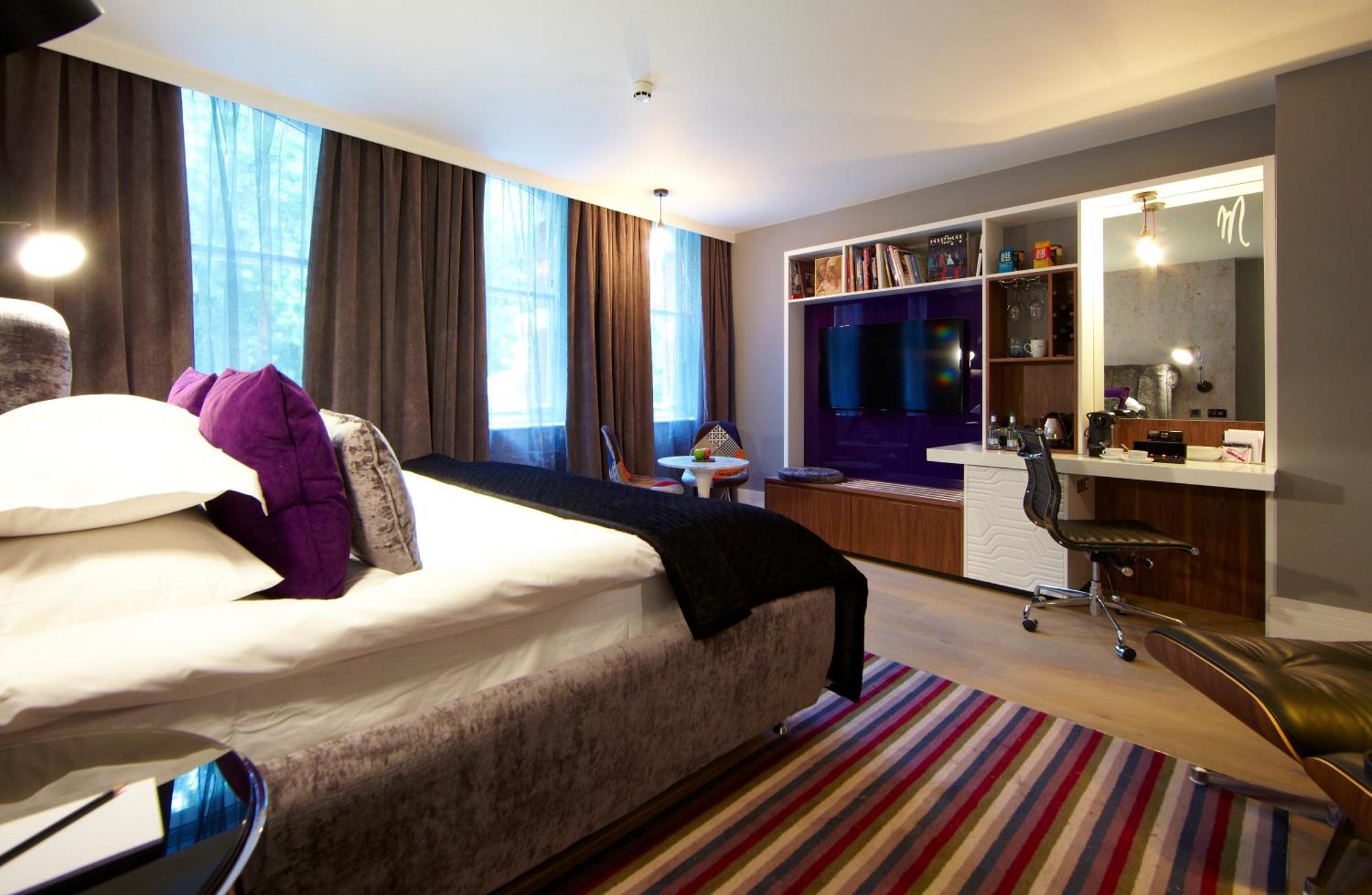 Club Deluxe Room