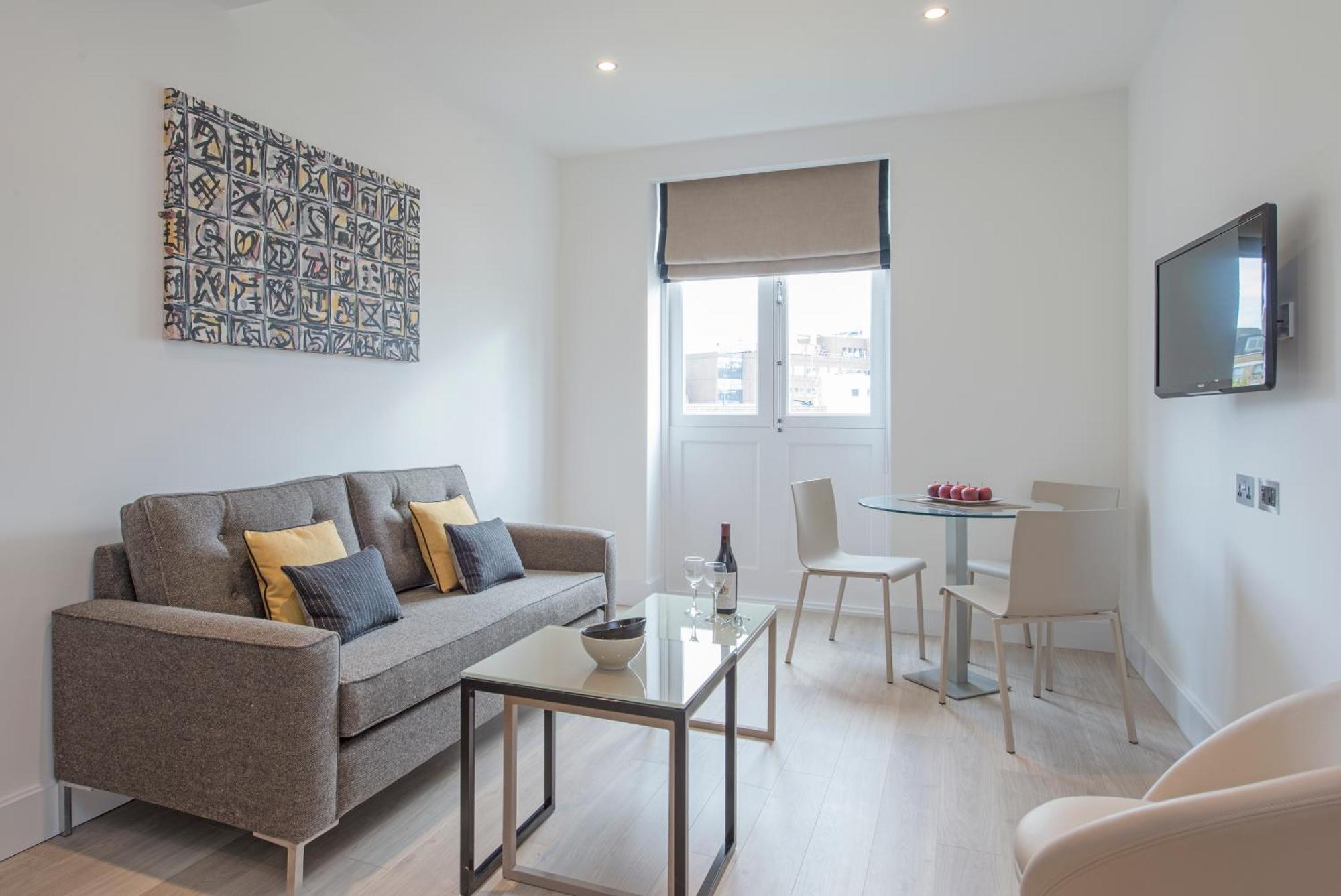 One-Bedroom Suite