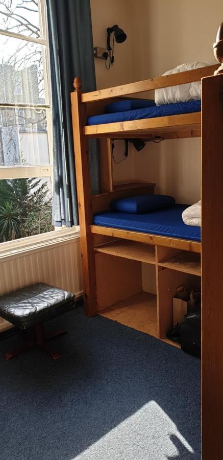 Posto Letto in Dormitorio Femminile per 4 Persone