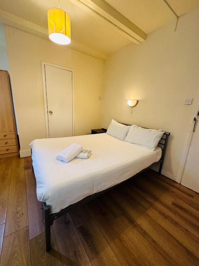 En Suite Double Room,1395959555:JPEG