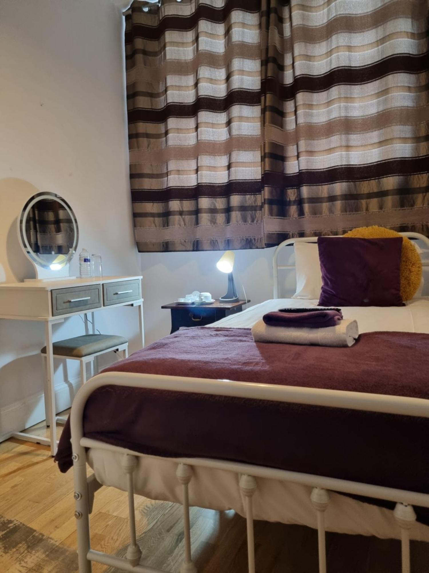 Standard Single Room,1499695279:JPEG