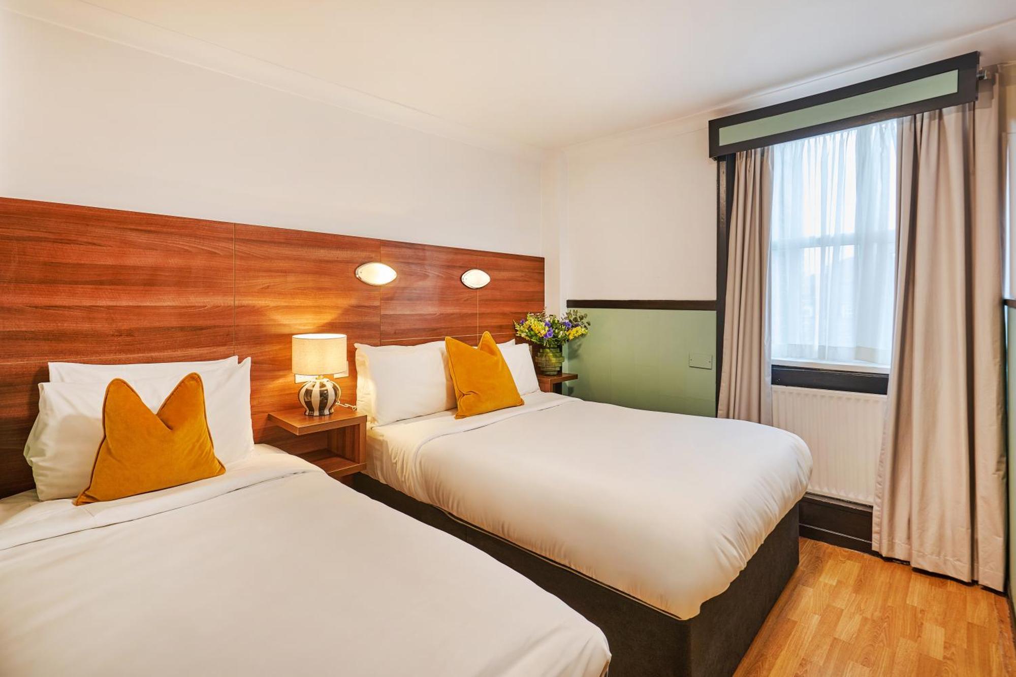 Triple Room,1593641076:JPEG