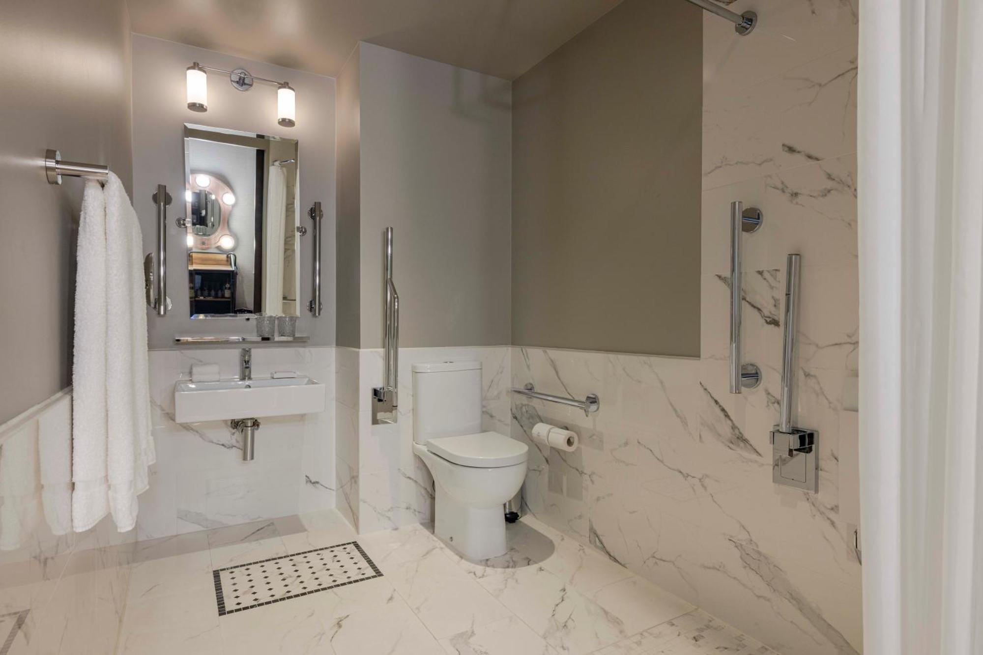 King Room Accessible