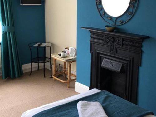 Single Room with Shower,1622096409:JPEG