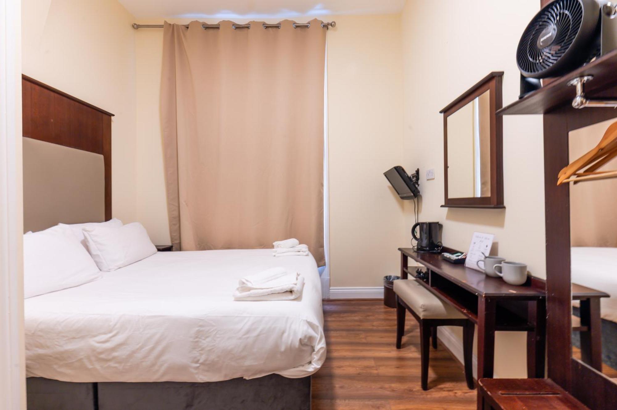 Double Room,1673940308:JPEG