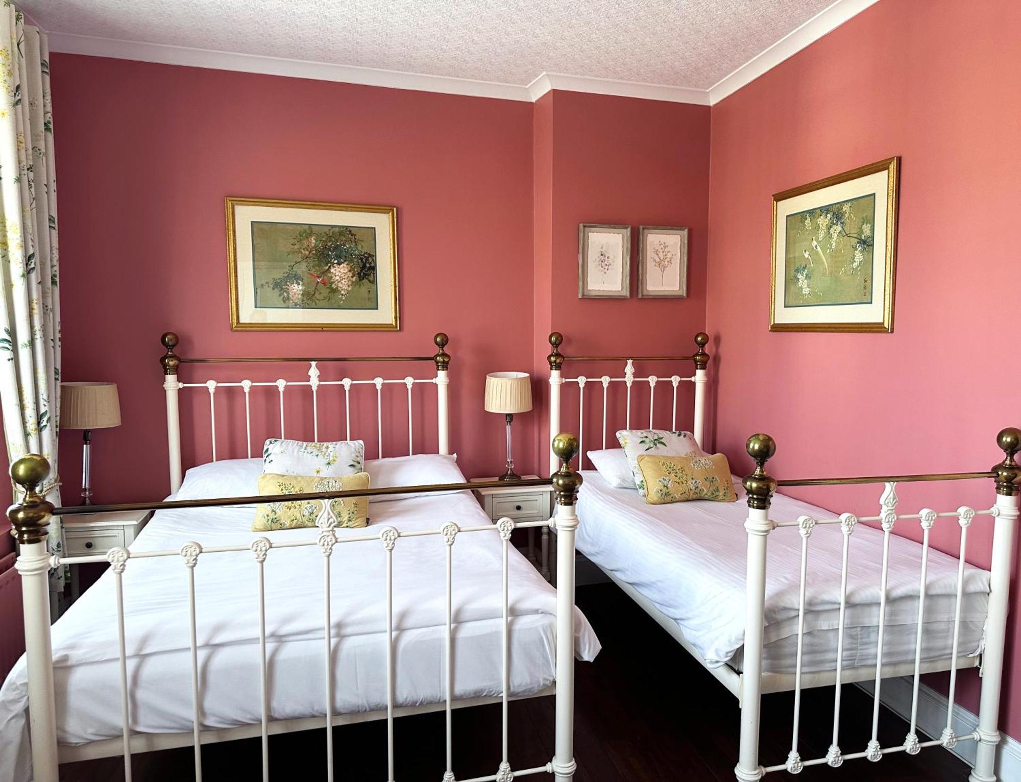 Basic Triple Room,1697098153:JPEG