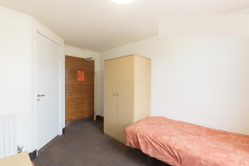 Posto Letto in Dormitorio Maschile