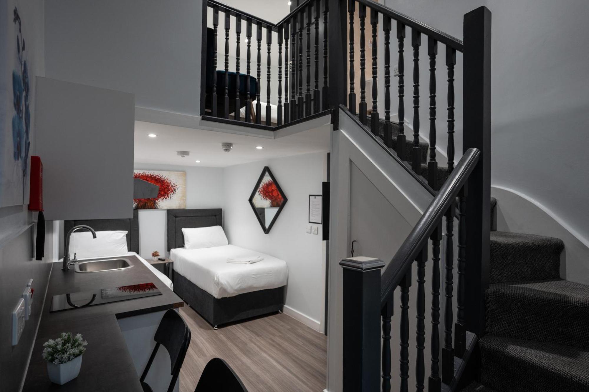Cosy Family Studio - Balcony/Terrace