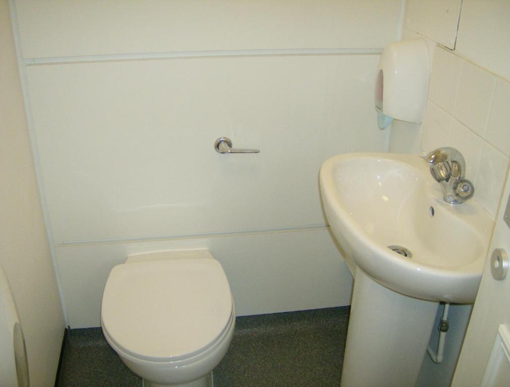 Camera Singola con Bagno in Comune