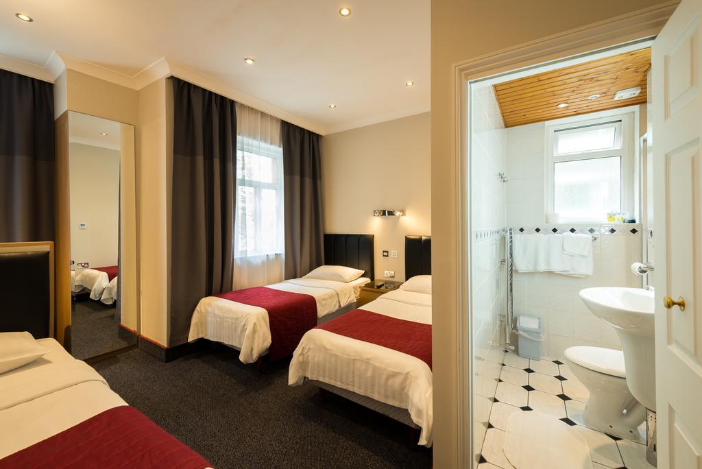 Camera Tripla con Bagno Interno