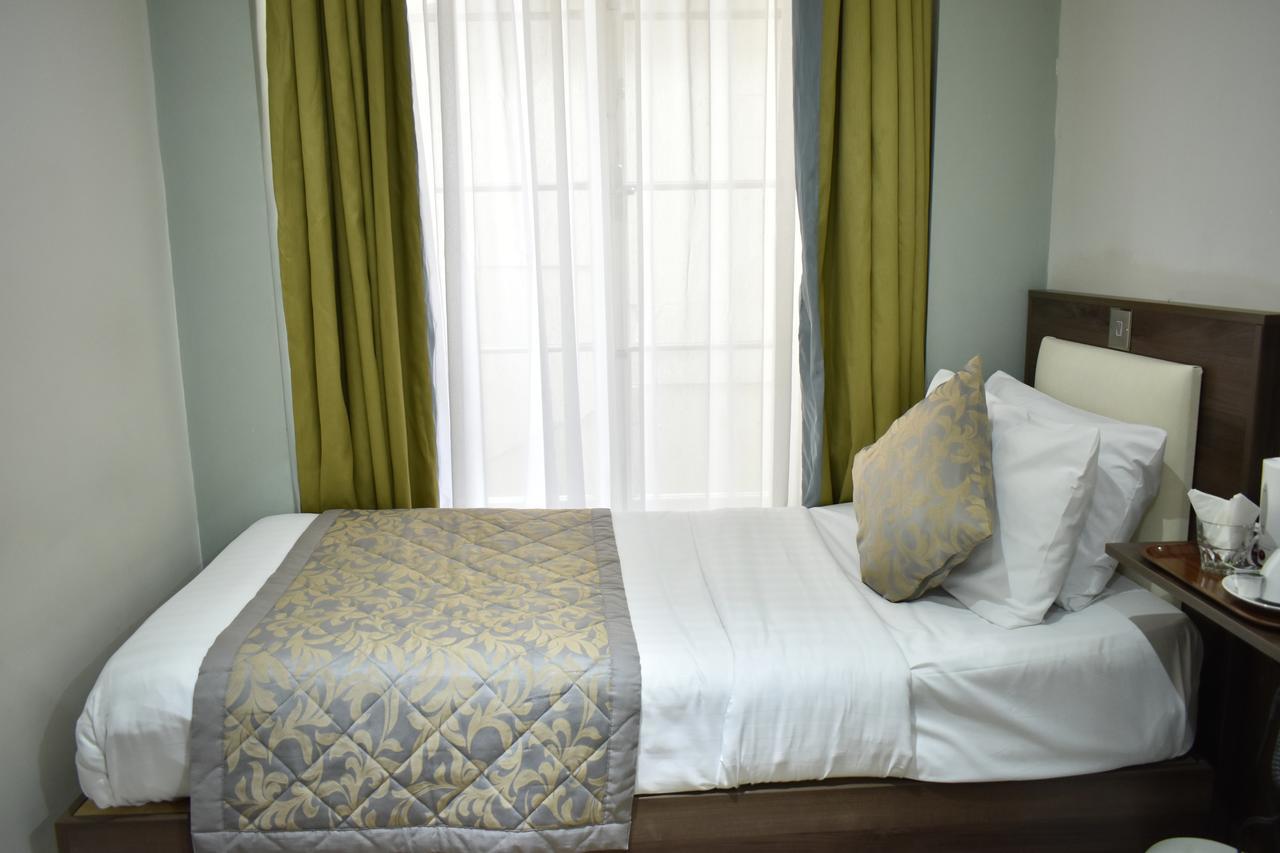 Single Room