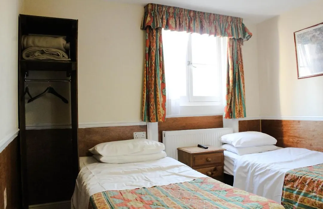 Ventures Hotel-1