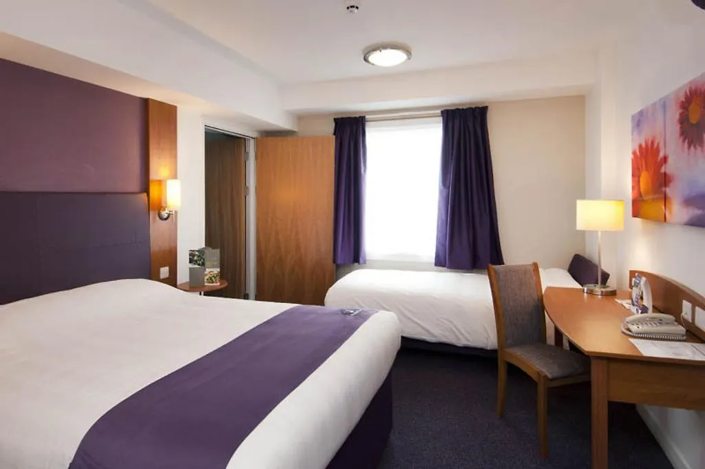 Comfort Inn Kensington-1
