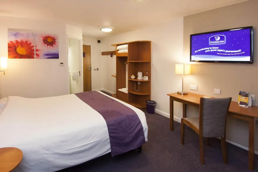 Premier Inn London Waterloo-1