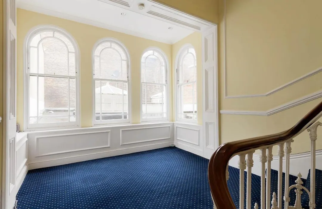 Notting Hill Apartment | Portobello Road, Hyde Park & Tube-1