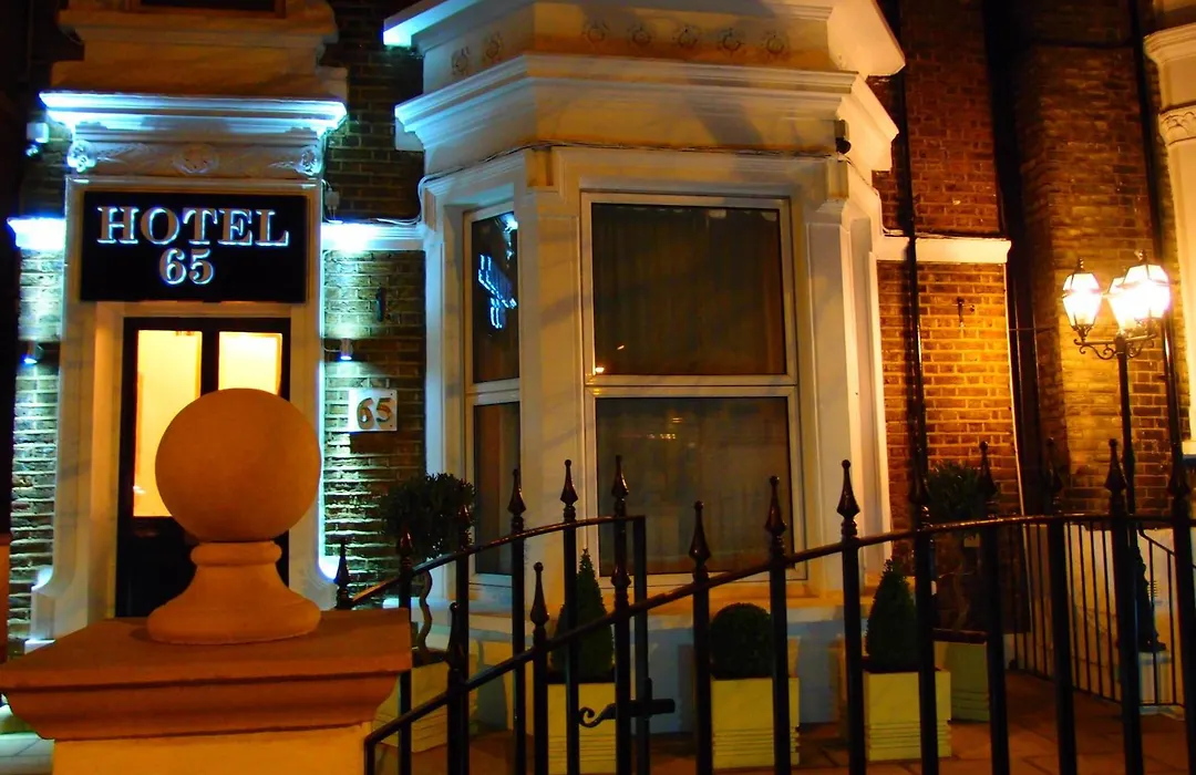 Hotel 65-1