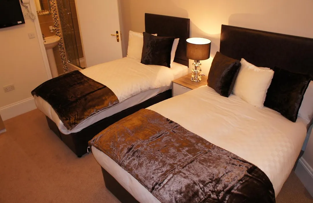 Sapphire Hotel London-1