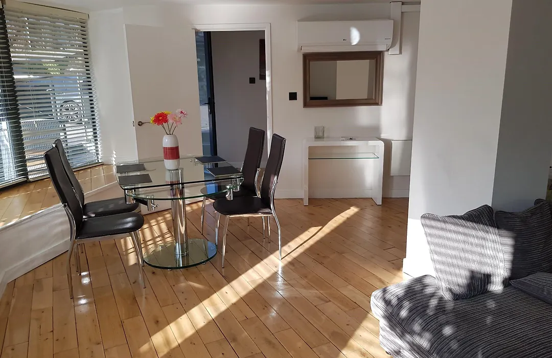 Lr London Apartments - Battersea Park-1