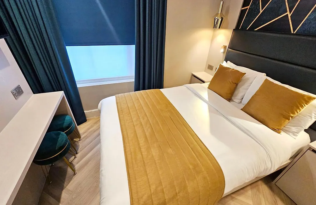 Nox Earls Court-1