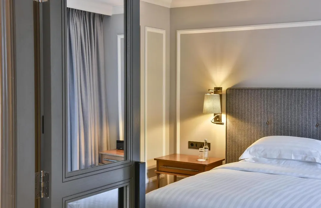 Hyatt Regency London - The Churchill-1