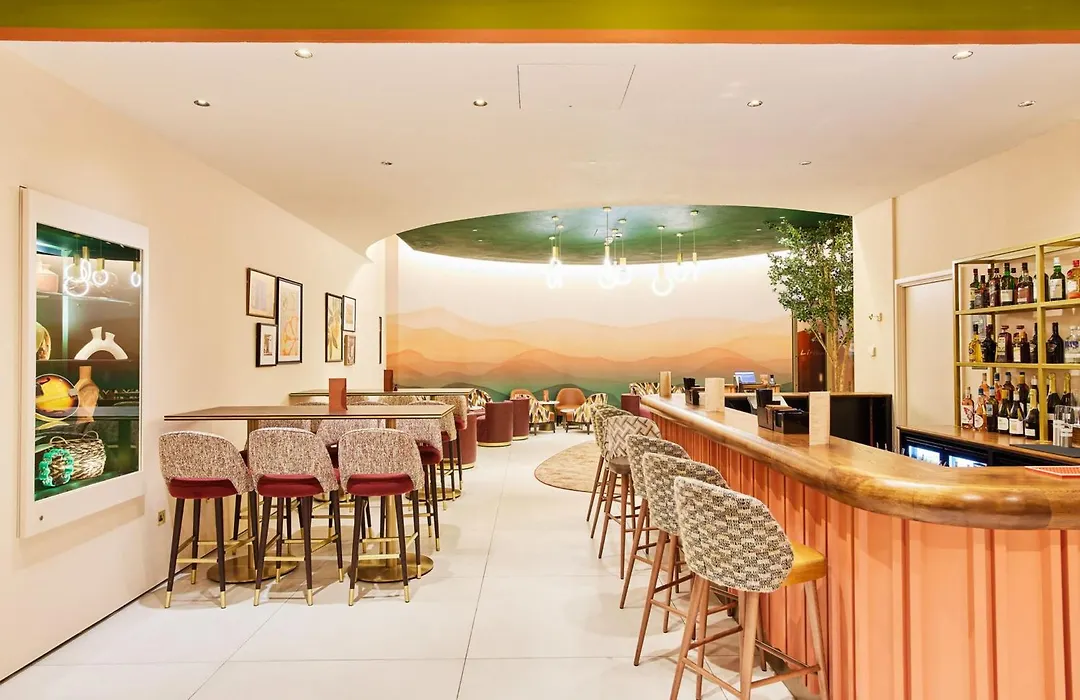 The Cumberland, London-1