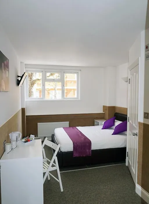 Accommodation London Bridge-1