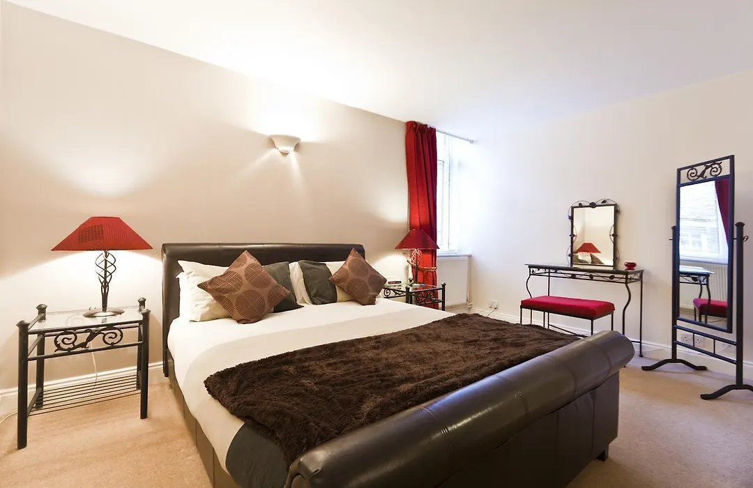 Park Lane City Apartments-1