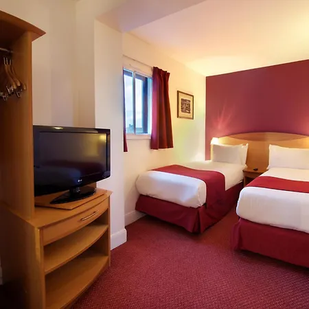 Waterloo Hub Hotel And Suites-3