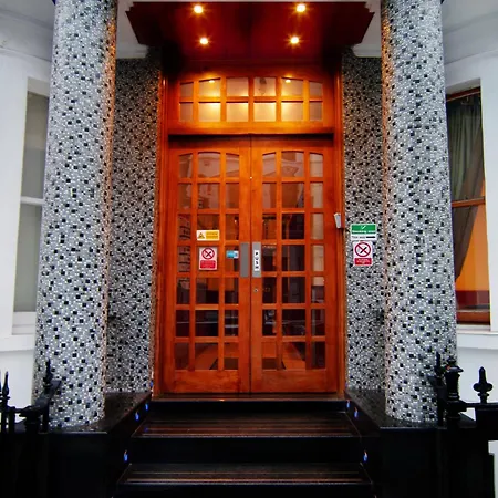 Westbury Hotel-3