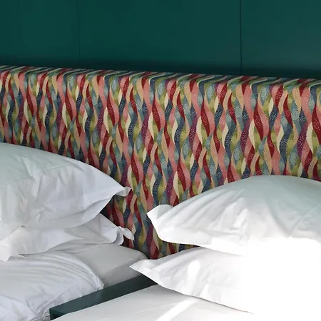 Marrable'S Farringdon Hotel-3