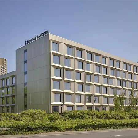Park Plaza London, Park Royal-3