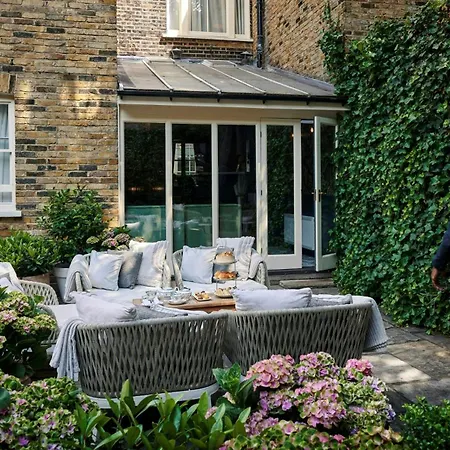 The Academy - Small Luxury Hotels Of The World-2