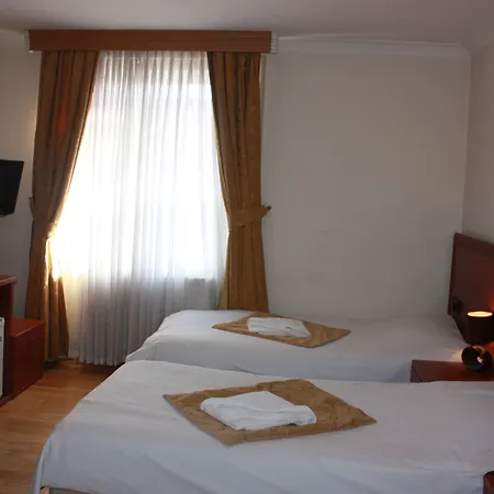 Corner House Hotel-3
