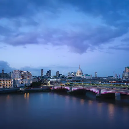 Sea Containers London-2