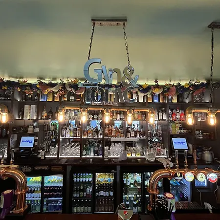 Dockers Inn-2
