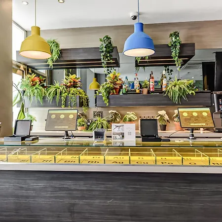 Heeton Concept Hotel - Kensington London-3