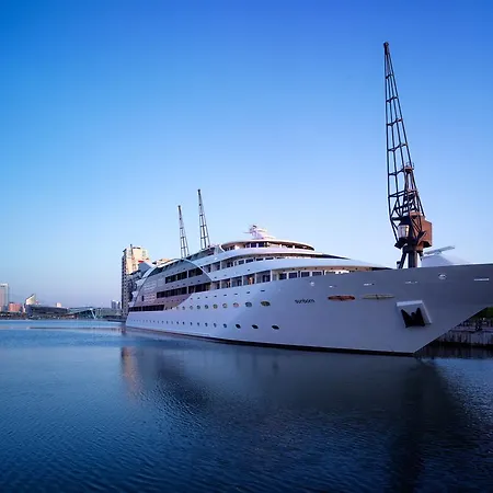 Sunborn London Yacht Hotel-2