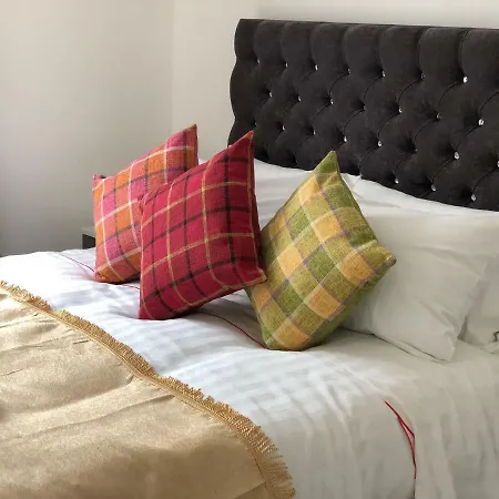 Islington Apartments-3